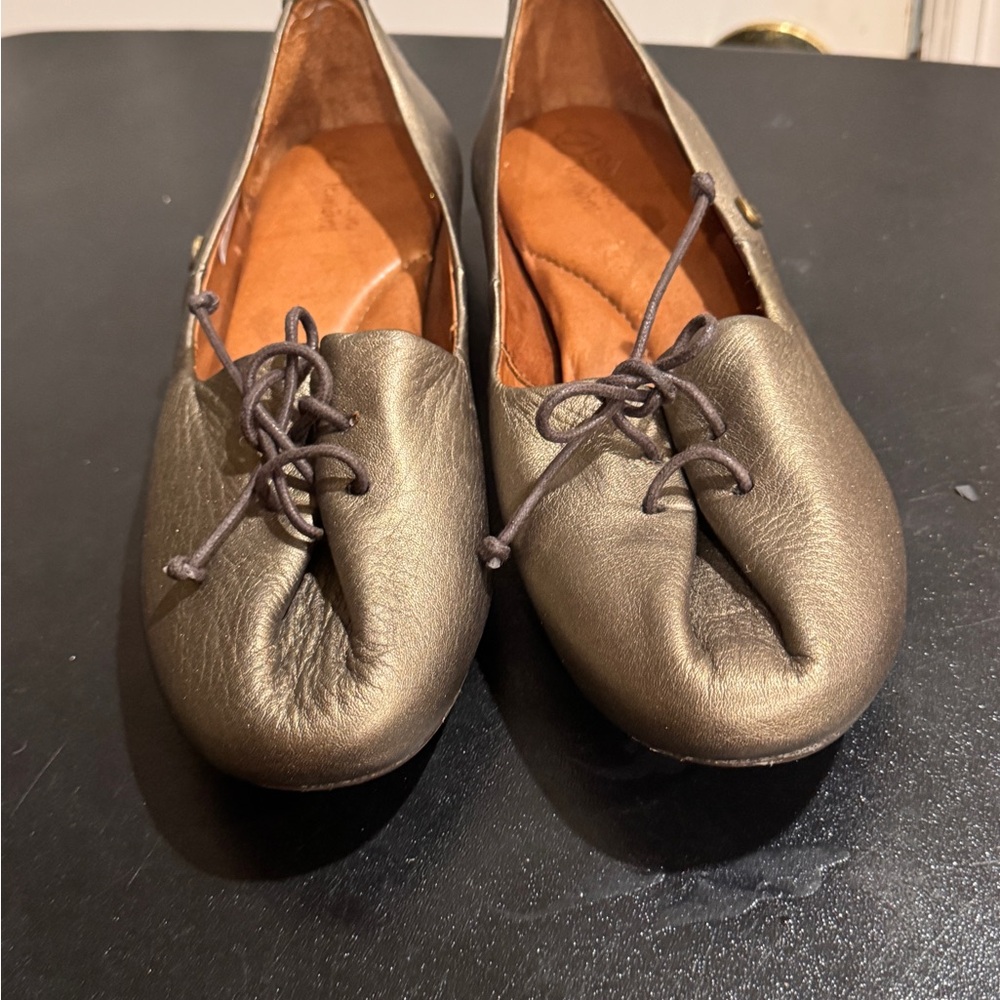 Chic Metallic Leather Loafers